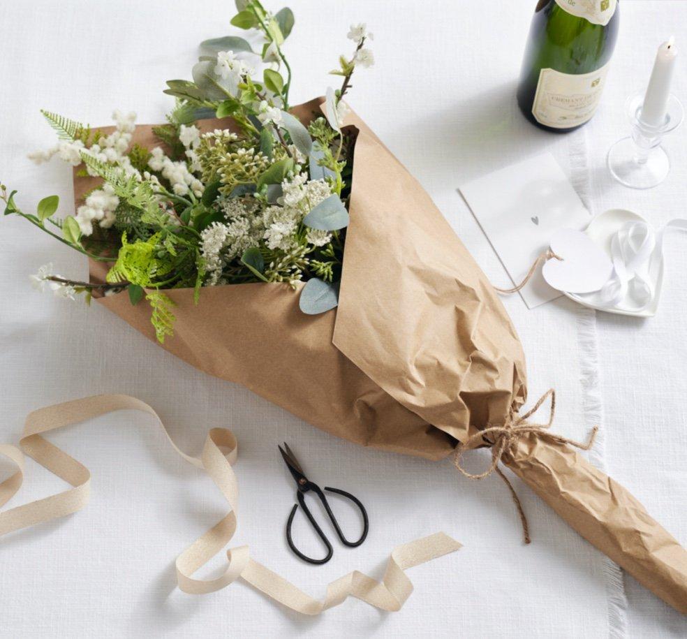 blossom hand-tied bunch