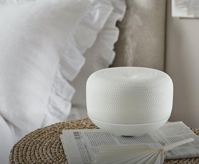 textured ceramic electronic diffuser