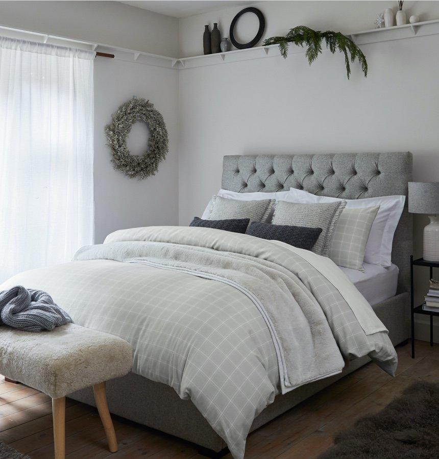 pembroke bed linen collection