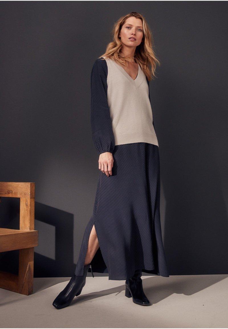 knitted tank with cashmere