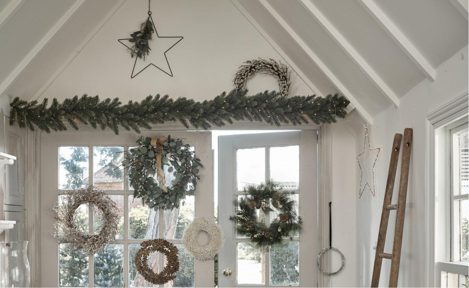 symons pre-lit garland