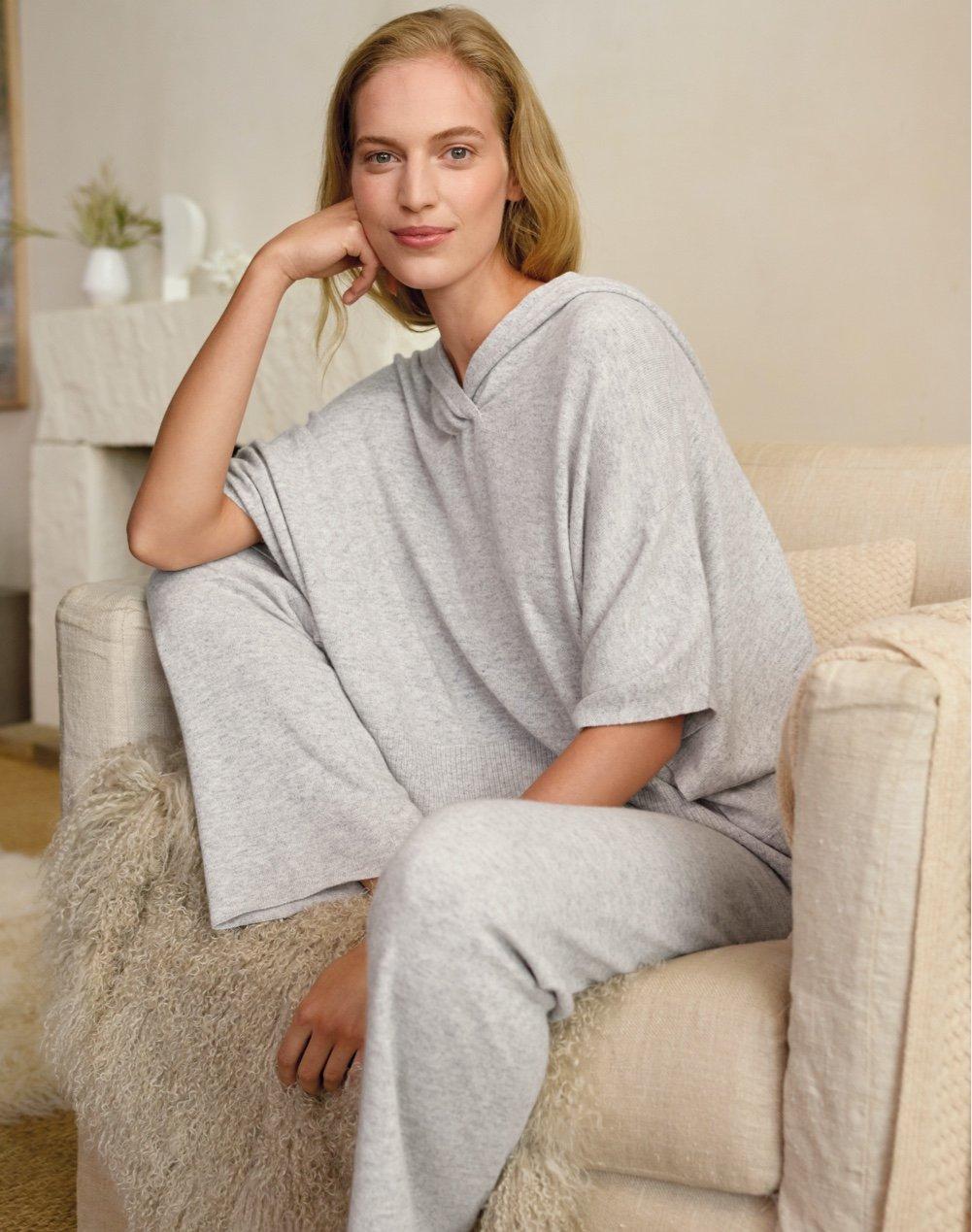 hooded poncho with cashmere