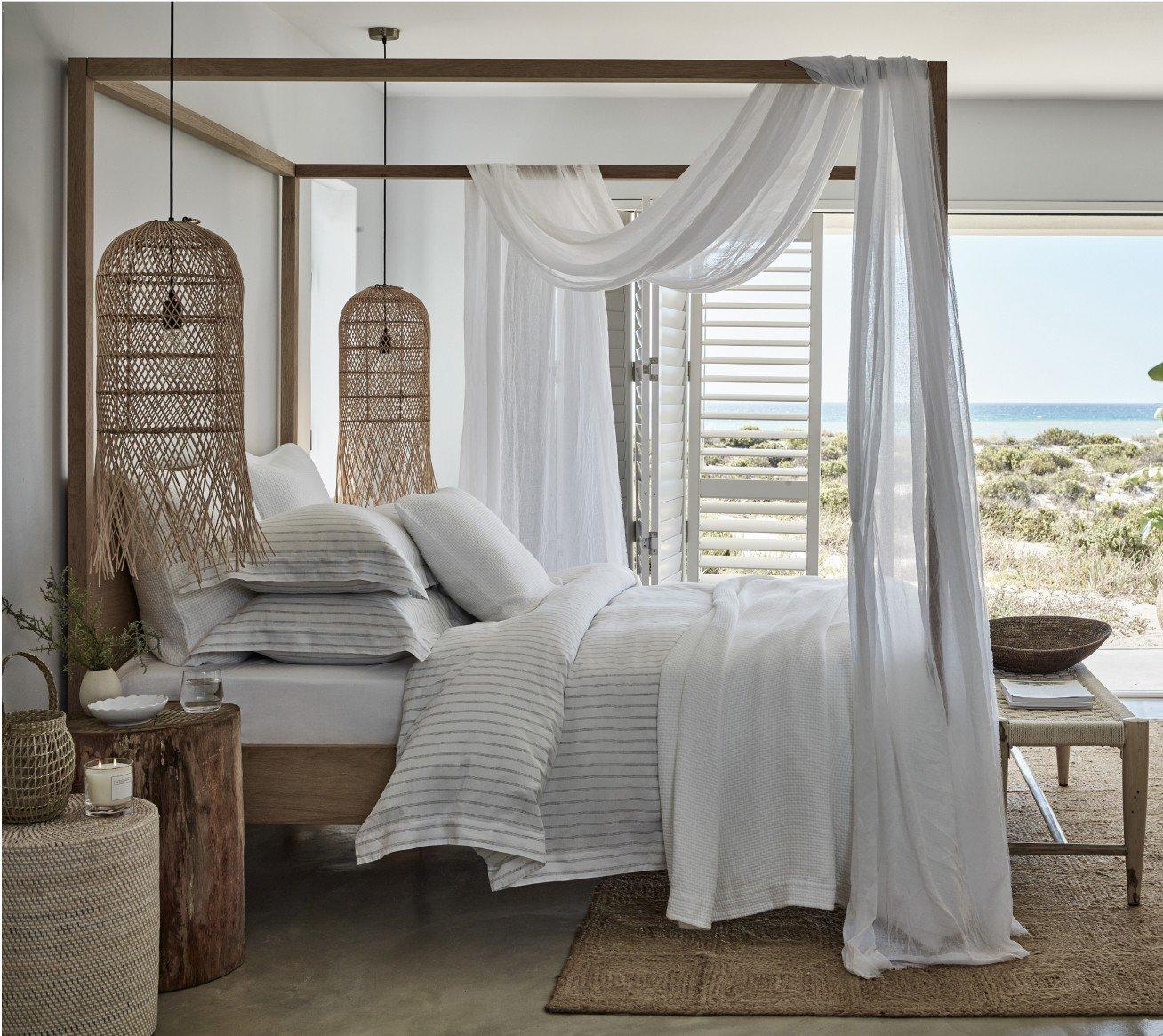 flores stripe bed linen