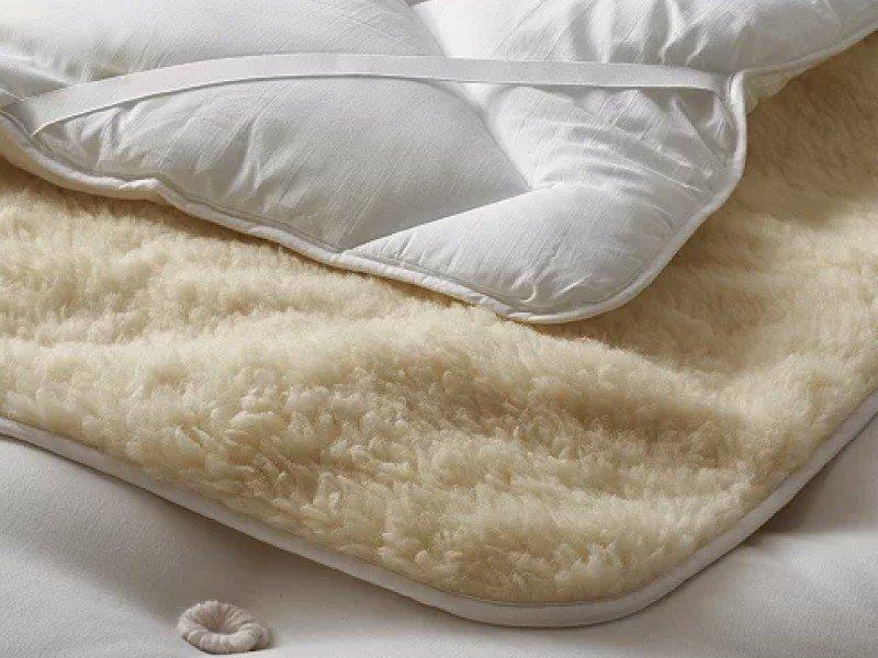 toppers buying guideand protectors