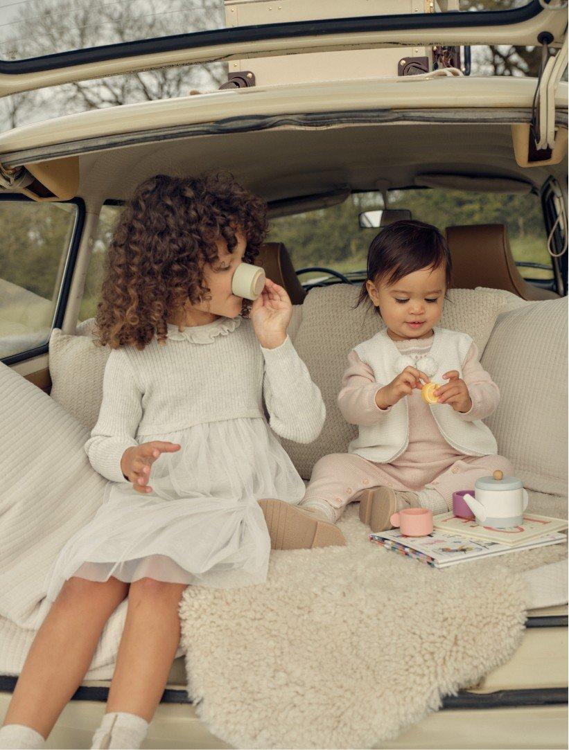 frill-collar knit & tulle dress