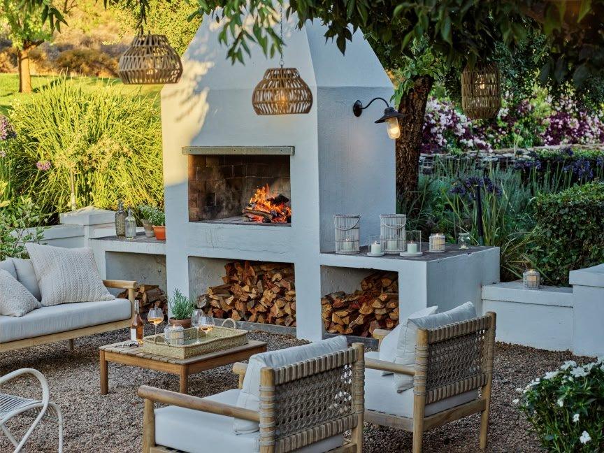 a guide to garden lighting