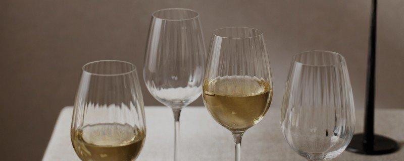 skye glassware collection