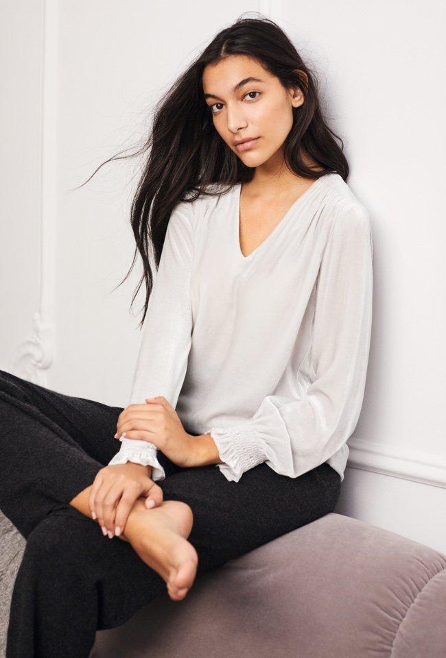 cashmere wife leg joggers