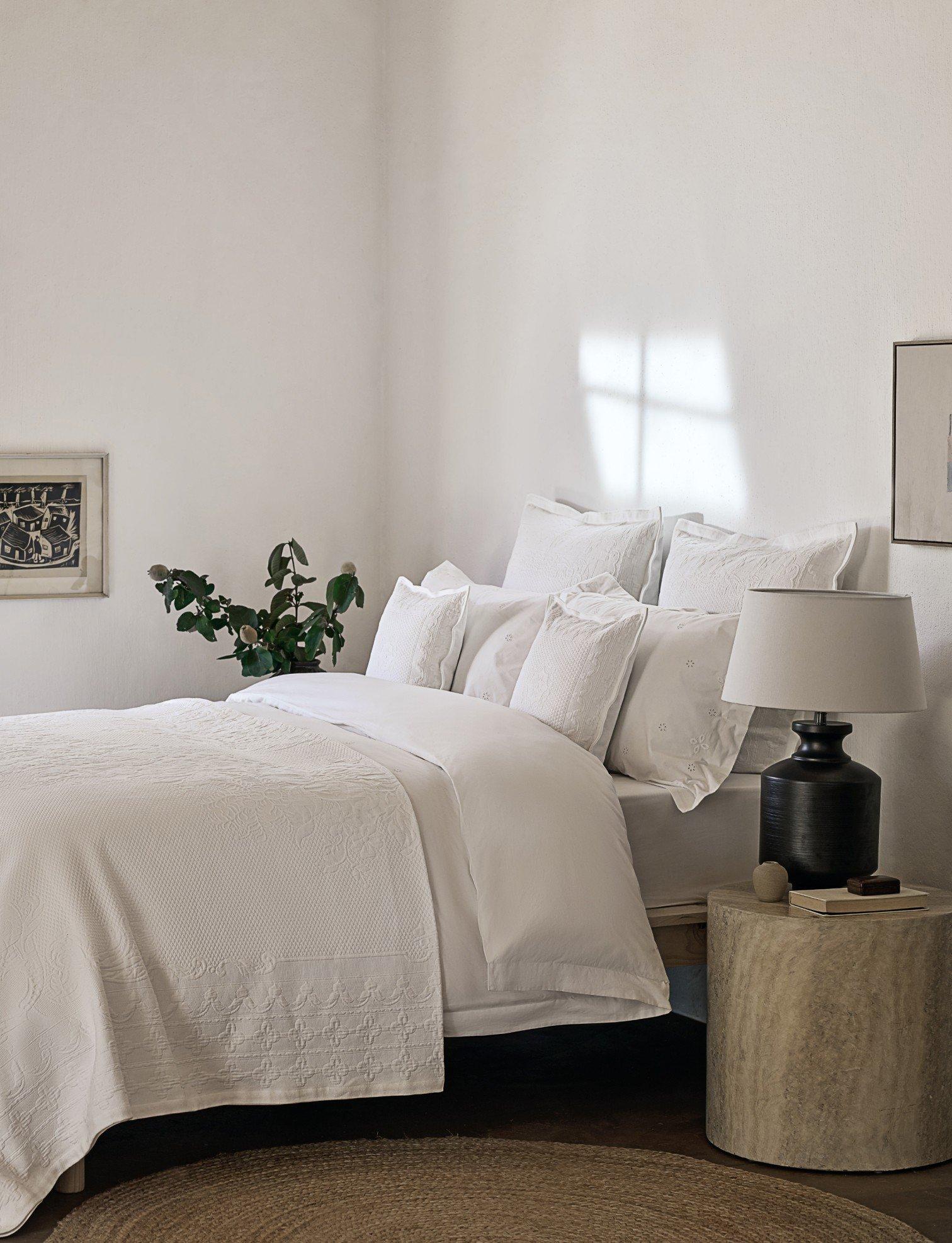 how to make a bed the right way