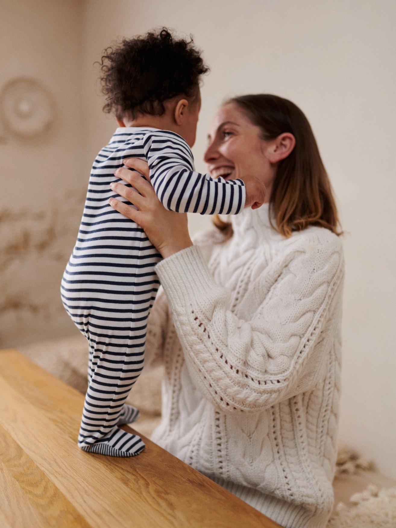 Baby sleep advice from the experts The White Company
