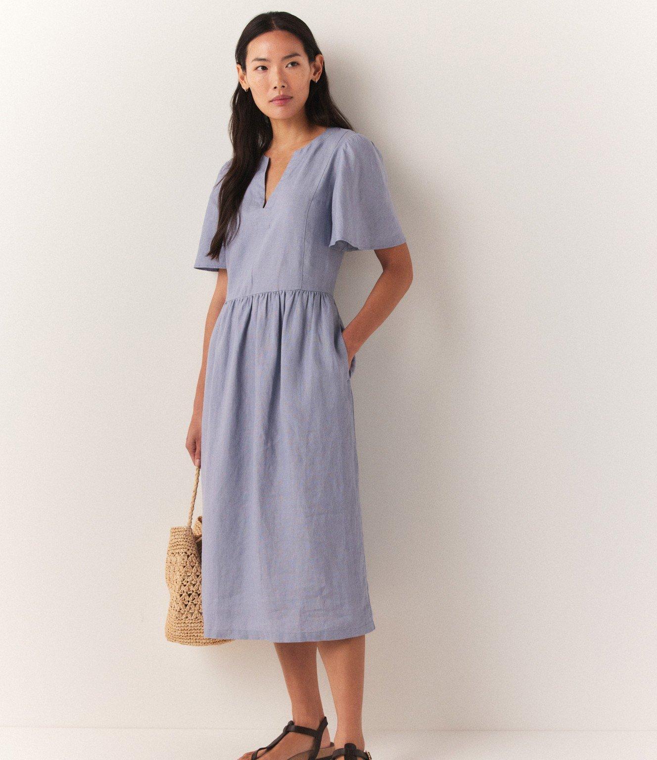 line flute sleeve midi dress