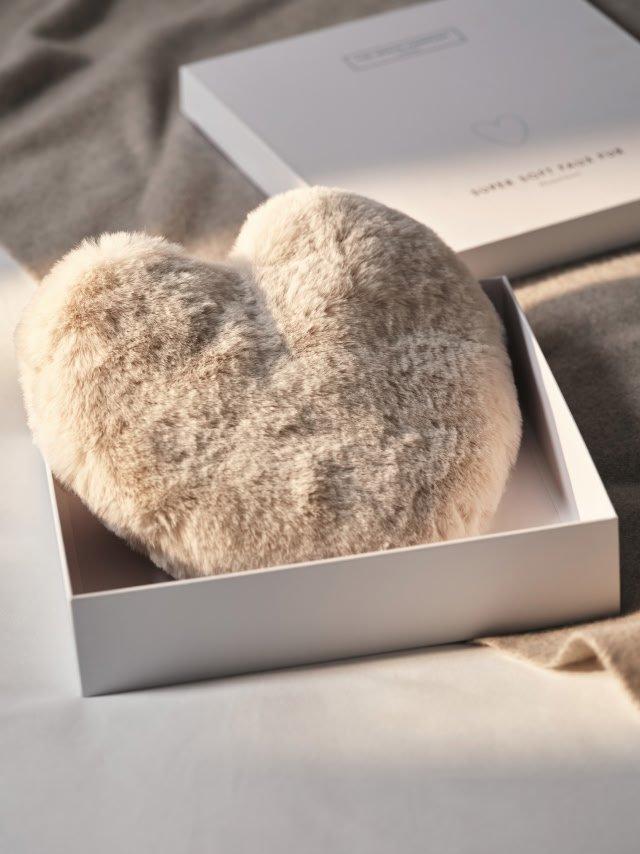 Super Soft Faux Fur Heated Heart
