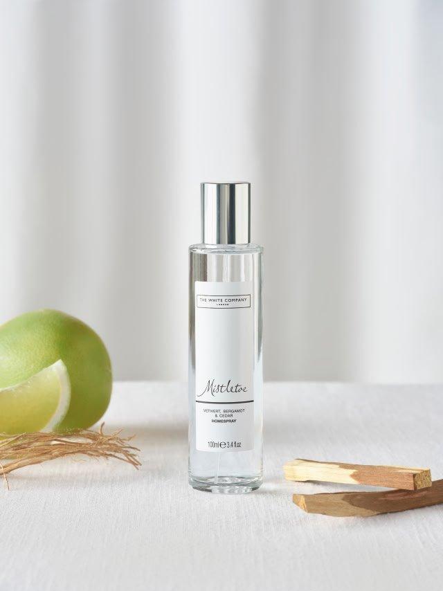 Mistletoe room spray