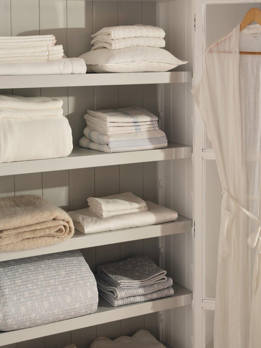 how to sleep in the heat