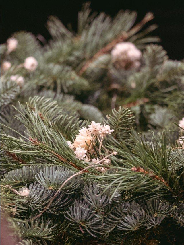 christmas wreaths and garlands