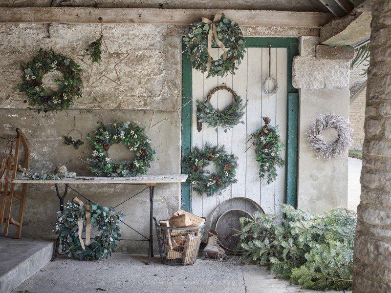 christmas wreaths and garlands