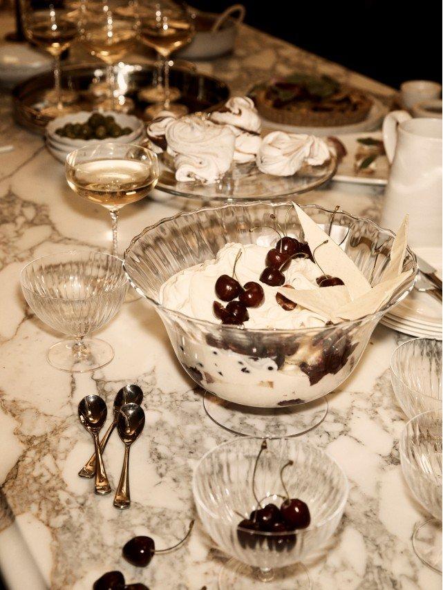 Trifle Serving Bowl