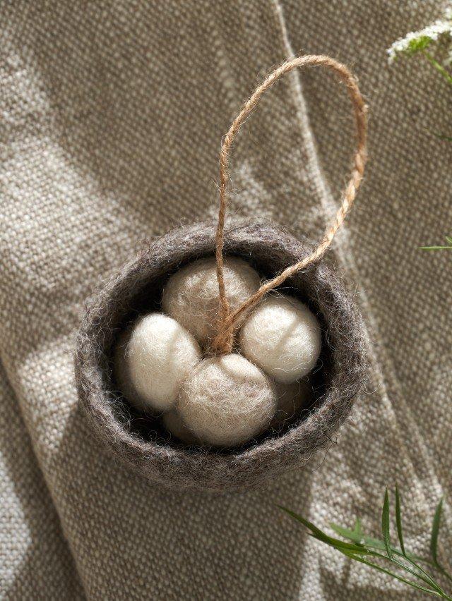 felt nest decoration