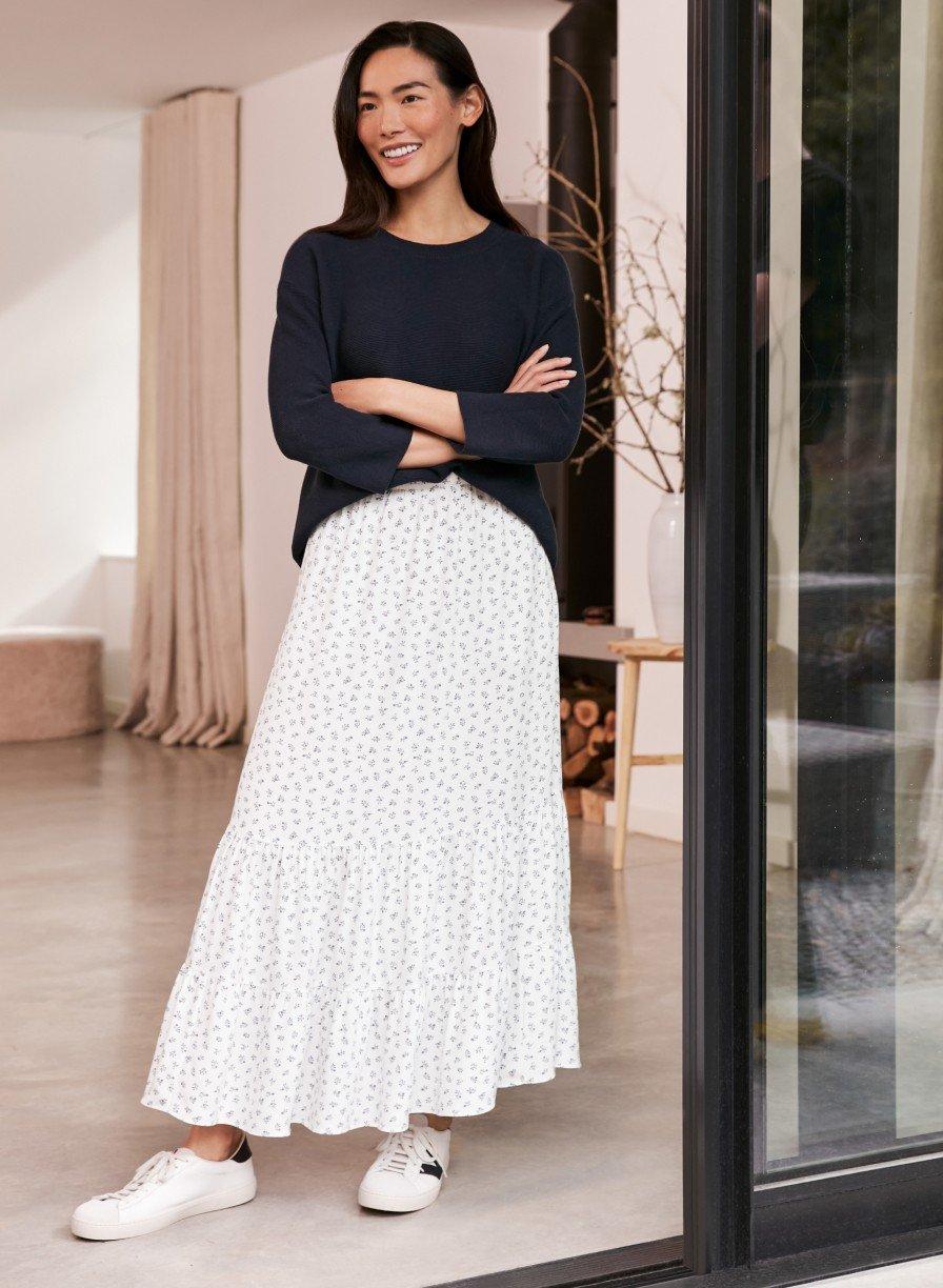 textured-stitch button-back jumper with cotton