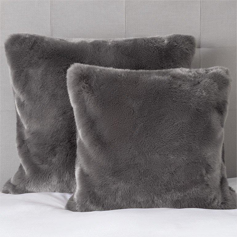 SUPREME FAUX-FUR CUSHION COVER