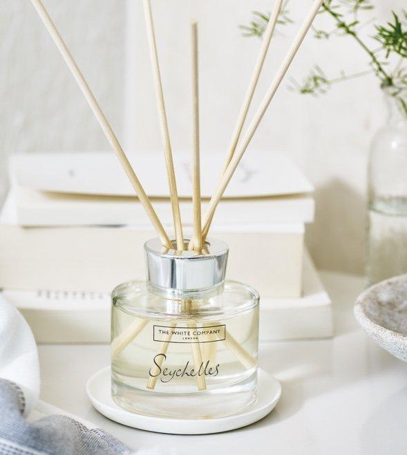 Candles, Home Fragrances & Bath Range The White Company UK