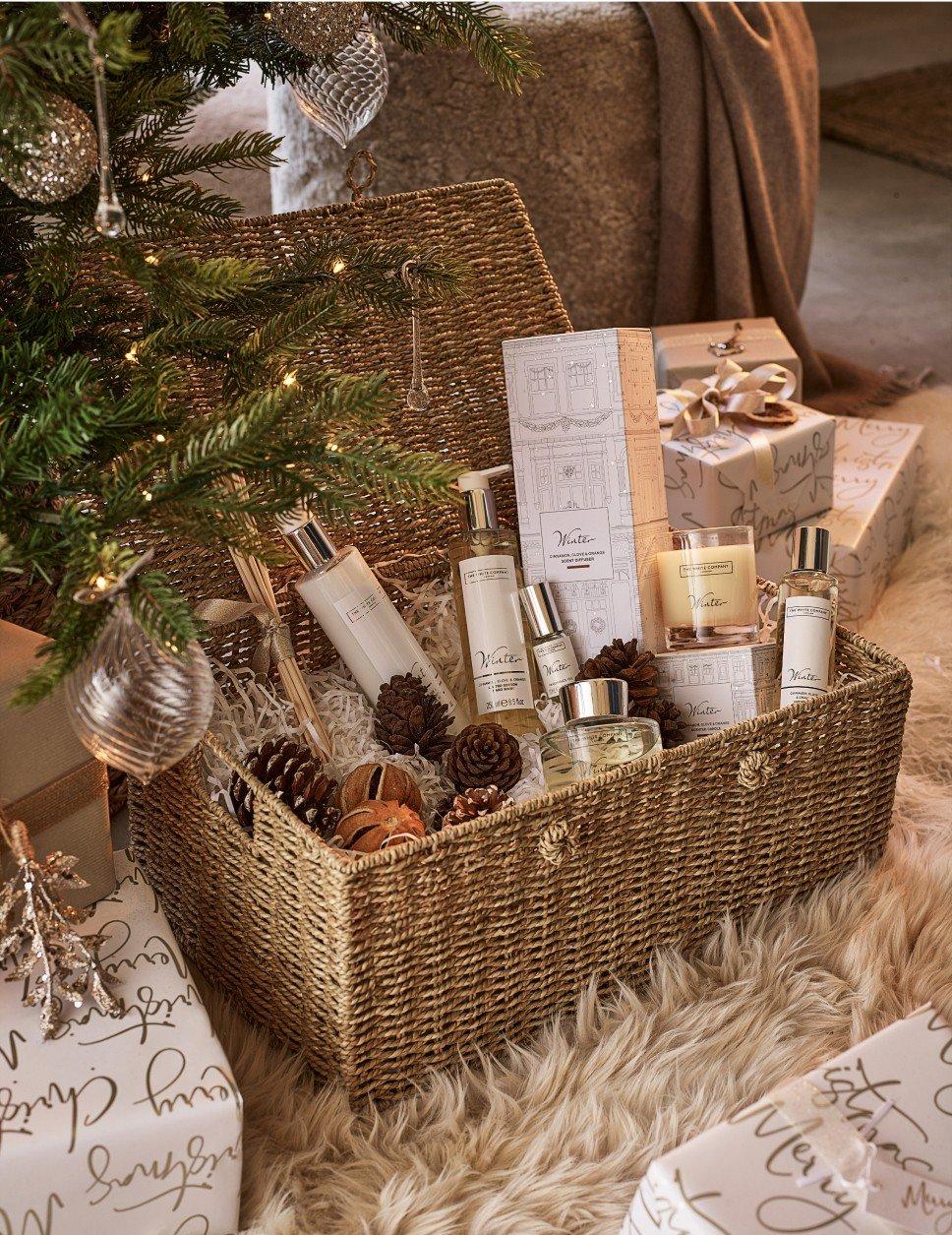 What'S a Good Gift for Christmas: Unique Ideas That Impress Everyone