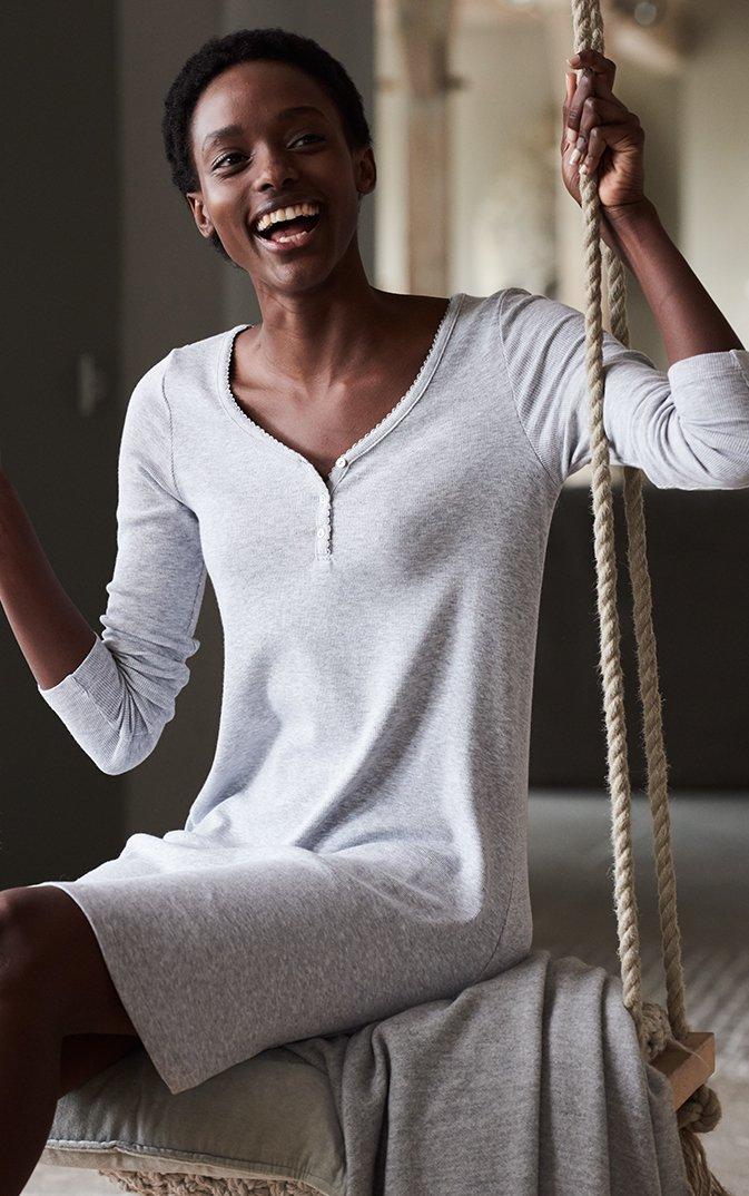 LONG SLEEVE HENLEY NIGHTIE