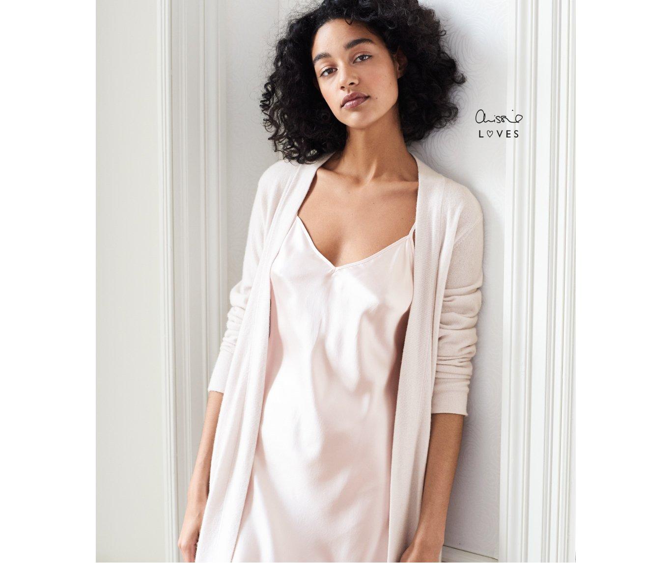 SHORT CASHMERE ROBE & NIGHTIE