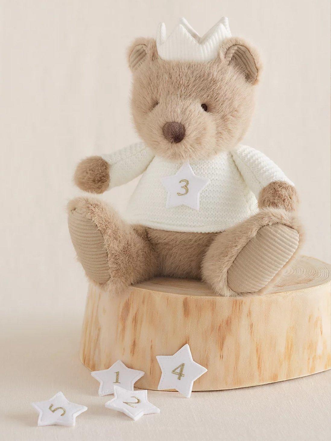 fabric stars with numbers on