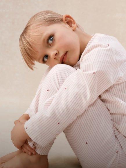 children's pajamas