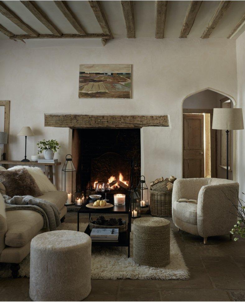 sheepskin round pouffe