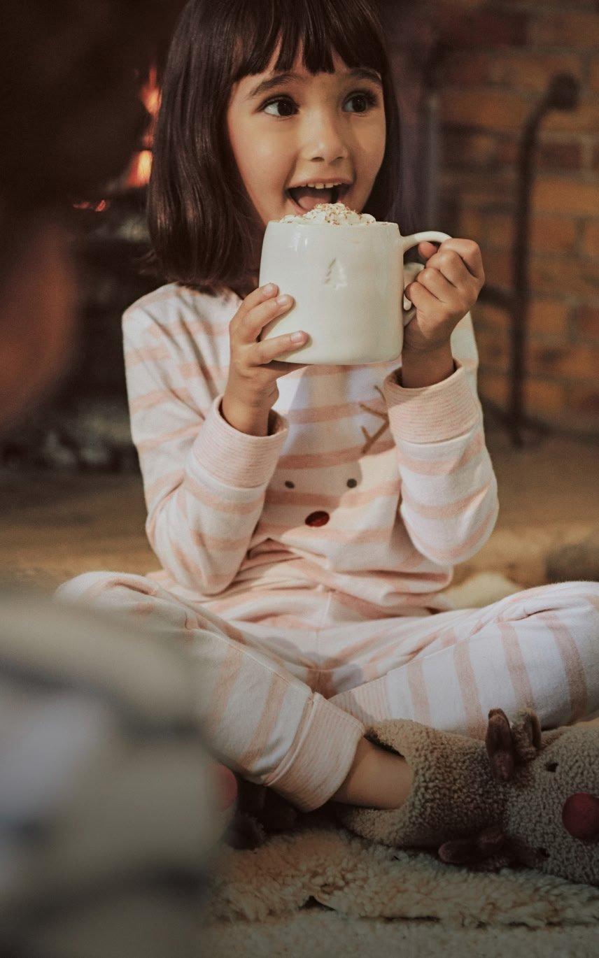 girl with hot chocolate